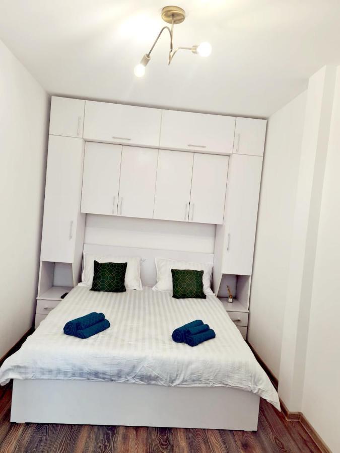 Christopher Apartment Oradea Luaran gambar
