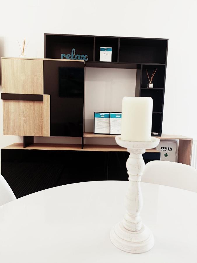 Christopher Apartment Oradea Luaran gambar