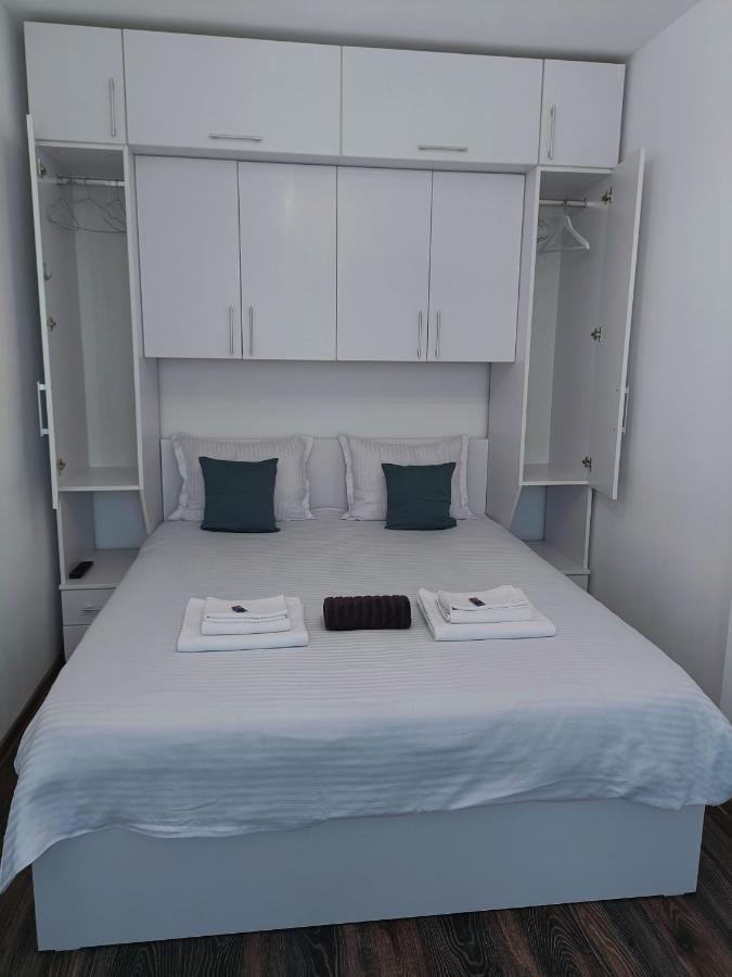Christopher Apartment Oradea Luaran gambar